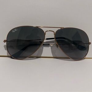 Ray Ban Aviators - Case Included.